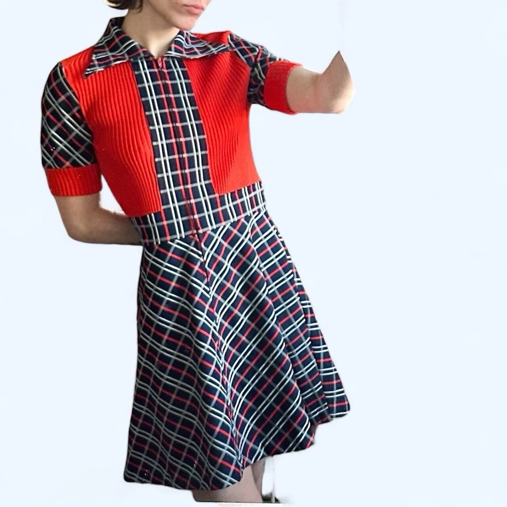 Black and White A-Line Knee-Length Dress